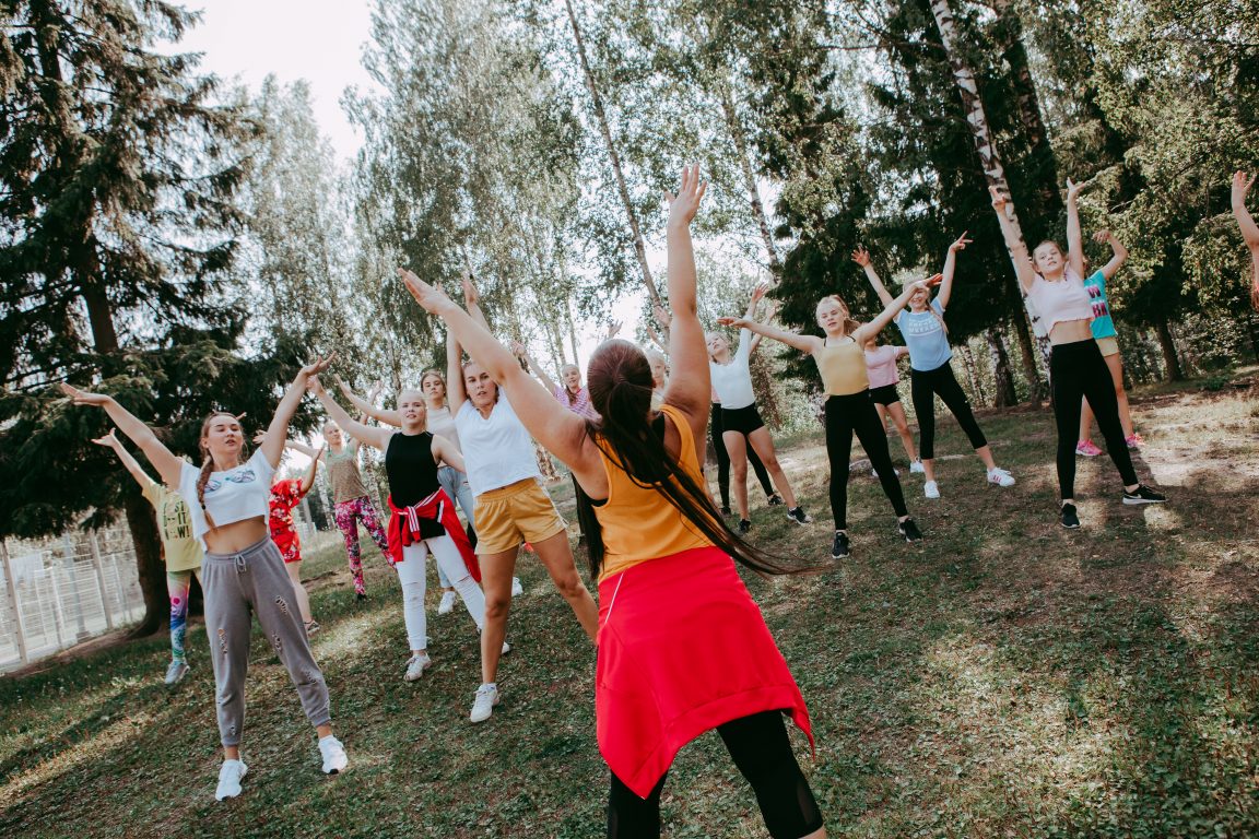 F119-Dance4Fun_SHOW_Kadet_ylos_Ulkona-foto-Milla-Vahtila